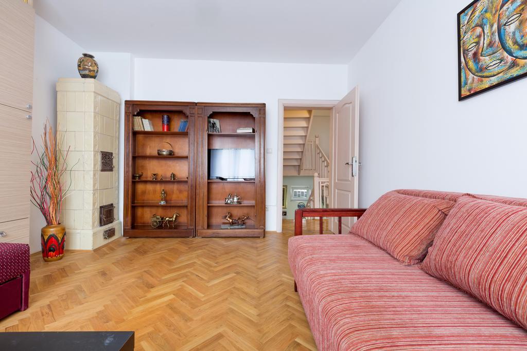 Dolce Vita Luxury Suites Belgrade Exterior photo