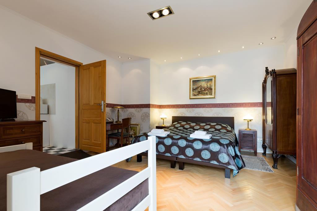 Dolce Vita Luxury Suites Belgrade Exterior photo
